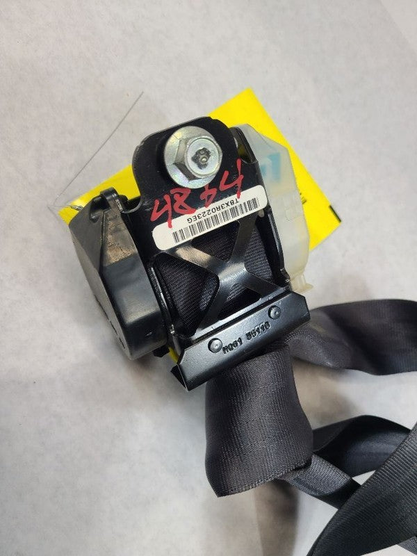 PILOT     2009 Seat Belt Rear 609800