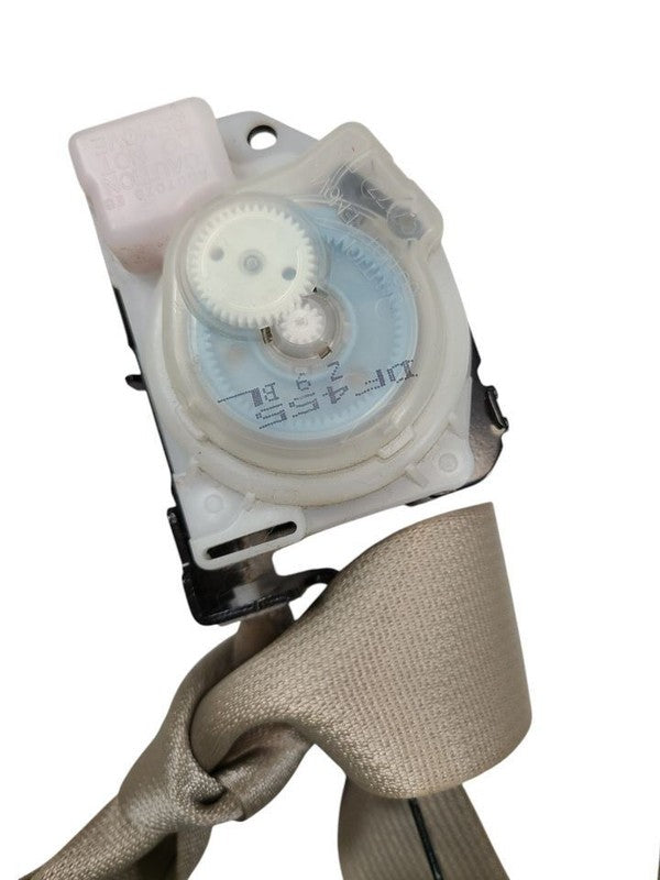 GX470     2003 Seat Belt Rear 606594