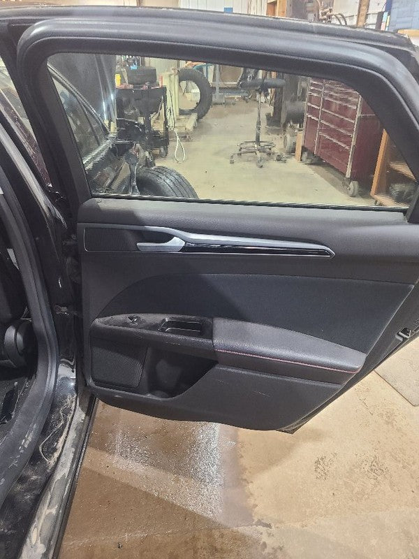 Passenger Right Rear Side Door Fits 13-16 FUSION 651319