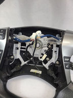 HIGHLANDR 2011 Steering Wheel 557212