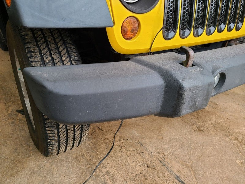 Front Bumper VIN W 6th Digit Jk Body Plastic Bumper Fits 07-18 WRANGLE