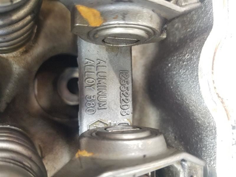 Cylinder Head 5.3L Fits 99-01 SIERRA 1500 PICKUP 403520