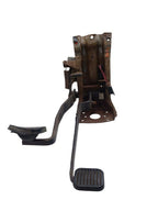 CJ        1986 Pedal Brake/Clutch 677989