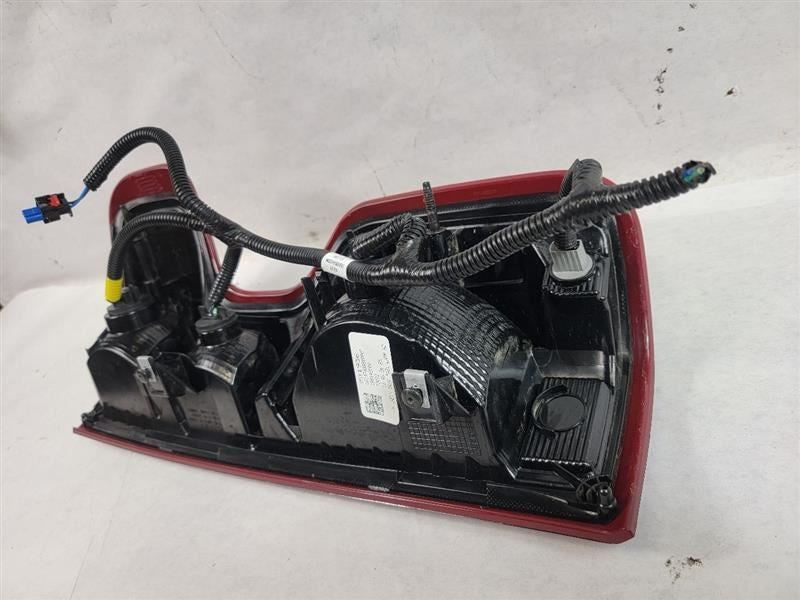 Drivers Side SILVRDO35 2021 Tail Light 395246