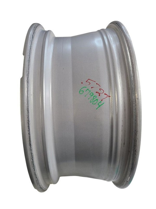 Wheel 18x7-1/2 Painted Silver Opt Rsz Fits 24-26 ENCORE GX 679804