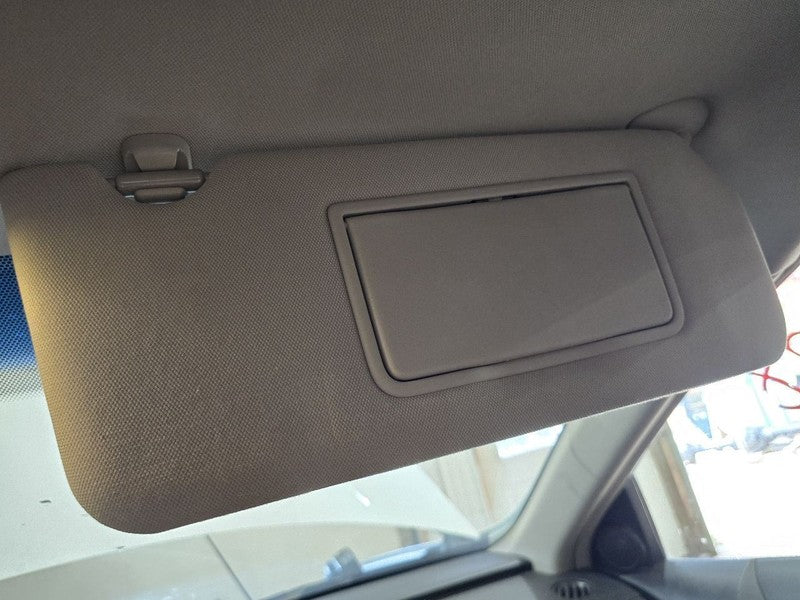 Passenger Right Sun Visor Illuminated Fits 12-14 TSX 646432