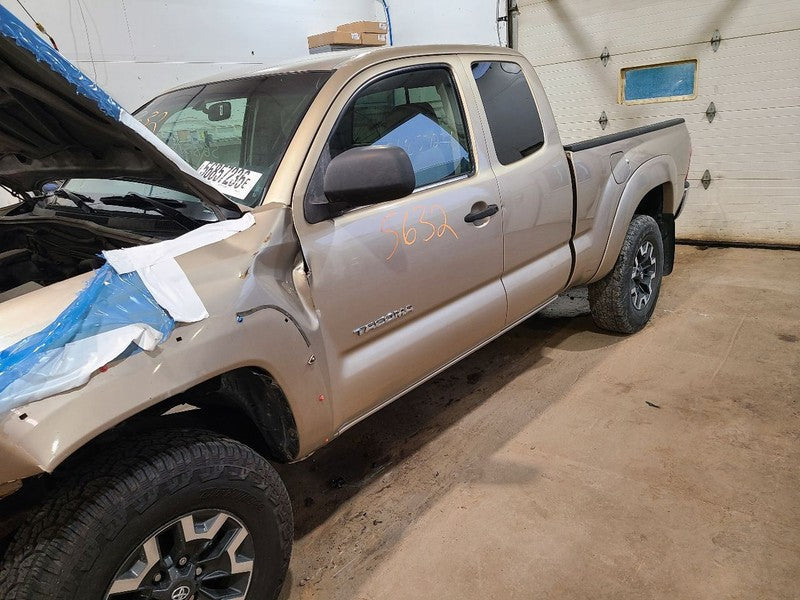 Pickup Box Thru 4/08 6' Long Box With Fender Flare Fits 05-08 TACOMA 6