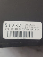 TRAVERSE  2018 Glove Box 661239