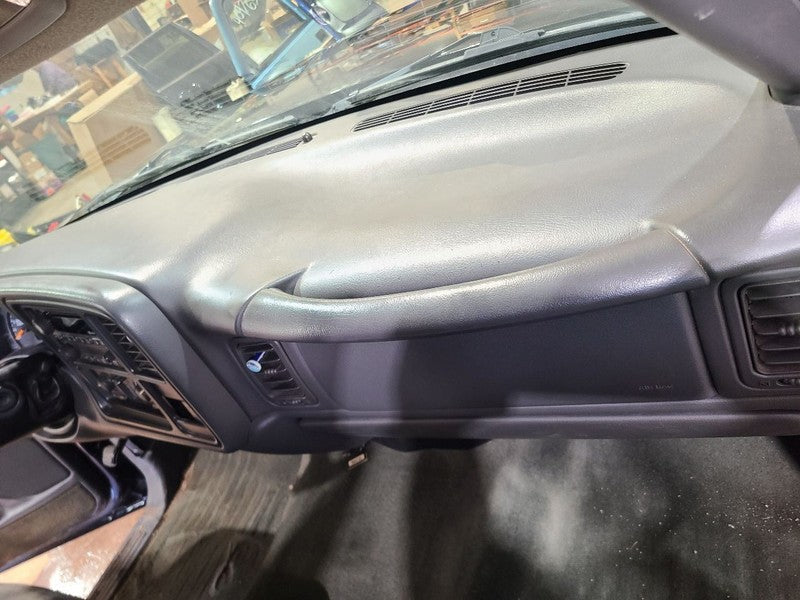 Dash Panel Without Custom Floor Console Fits 03 AVALANCHE 1500 656524