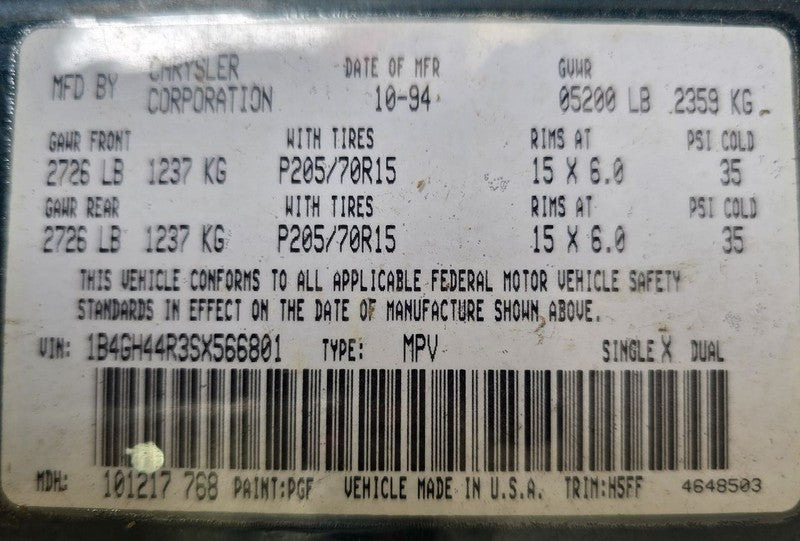 CARAVAN   1995 Seat Belt Front 642090