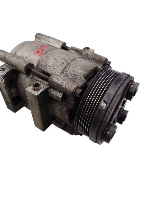 AC Compressor 6-255 Fits 97-00 FORD E150 VAN 629919