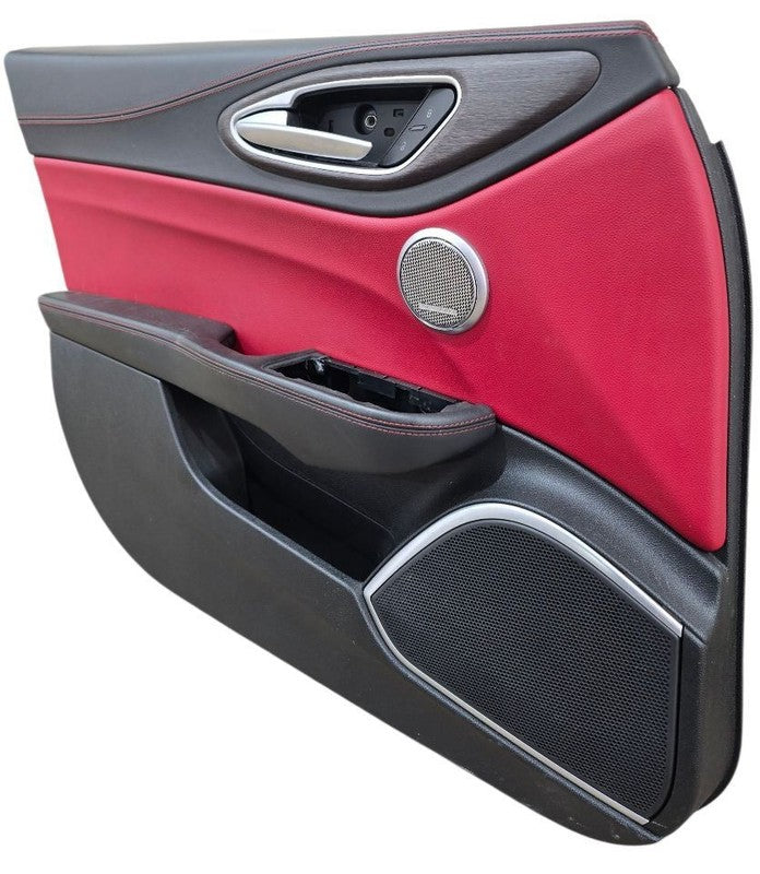 GIULIA    2017 Front Door Trim Panel 644424