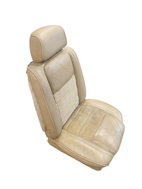 GRAND-WAG 1987 Front Seat 645883