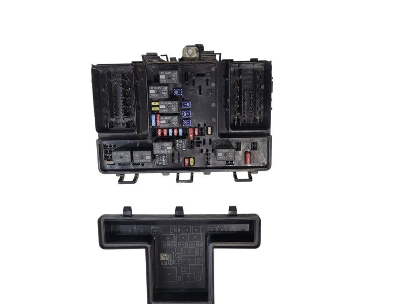 Fuse Box Engine Without Rain Sensor Fits 17-20 FUSION 671963