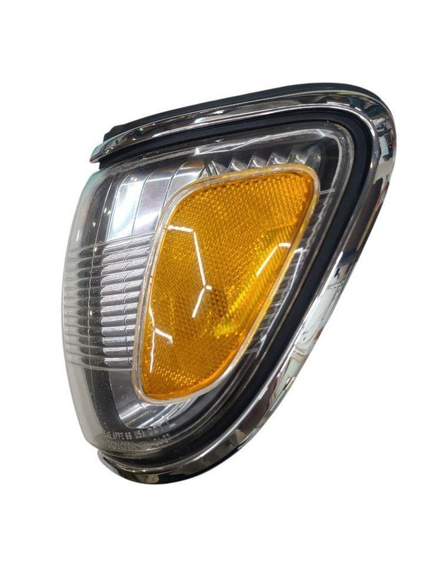 Driver Corner/Park Light Park Lamp-turn Signal Chrome Fits 01-04 TACOM