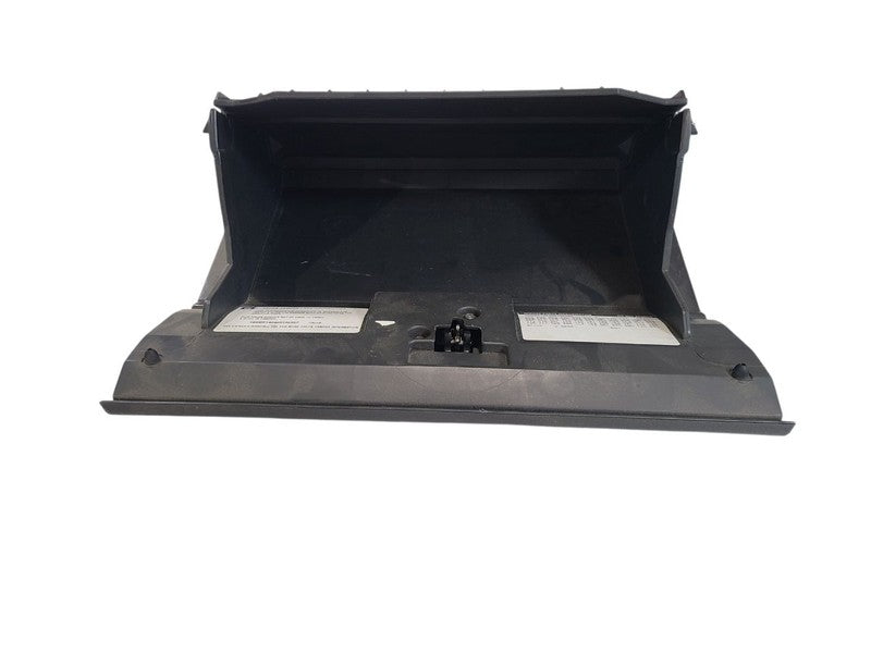 COLORADO  2006 Glove Box 668739
