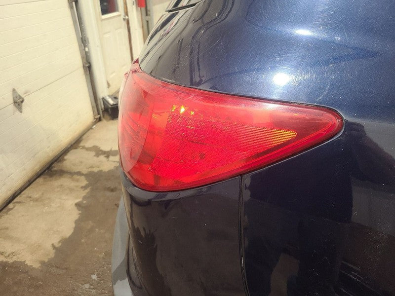 Passenger Tail Light Quarter Panel Mounted Fits 09-12 TRAVERSE 653714