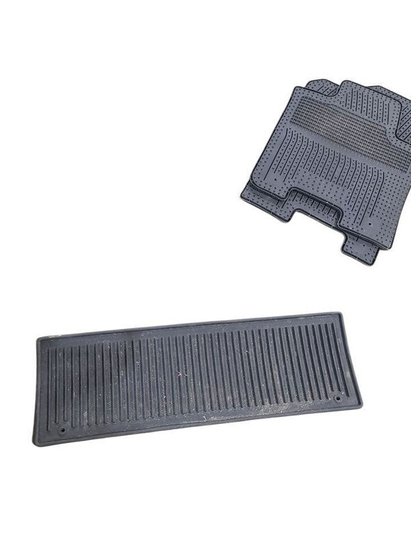 QX80      2017 Floor Mat 648062