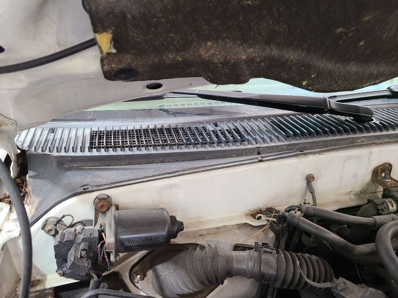 4 RUNNER  1999 Cowl 675295