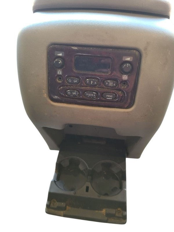 Console Front Floor Fits 03-06 SUBURBAN 1500 636557