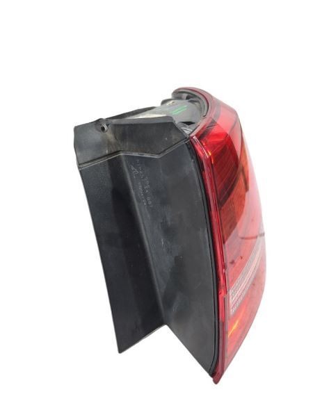 Passenger Tail Light Sedan Base Incandescent Bulb Fits 15-16 JETTA 585
