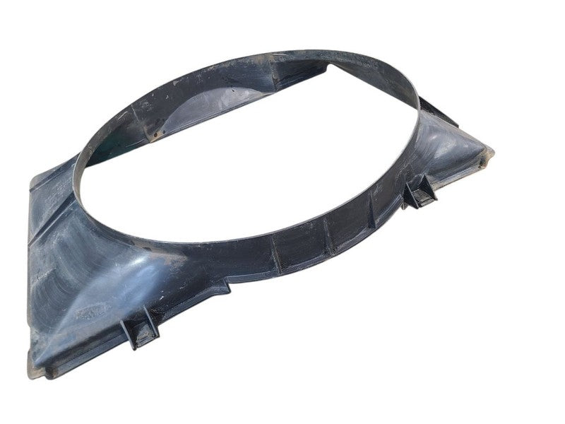 F350      1995 Radiator Shroud 671928