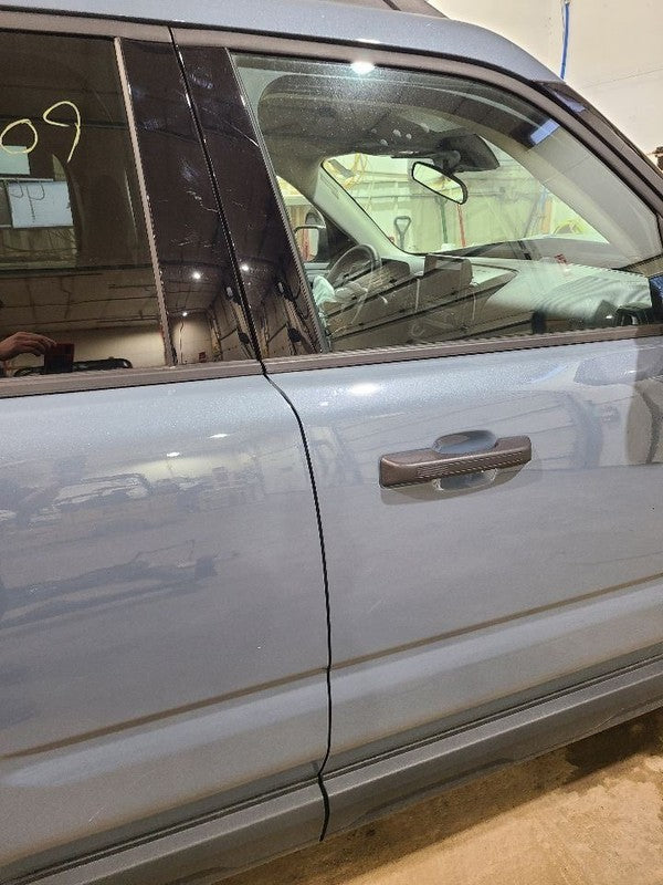 Passenger Front Door Automatic Down Window Fits 21-25 BRONCO SPORT 663