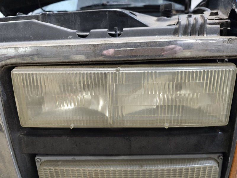 Driver Headlight I-beam Front Axle Only Fits 90-02 CHEVROLET 3500 PICK