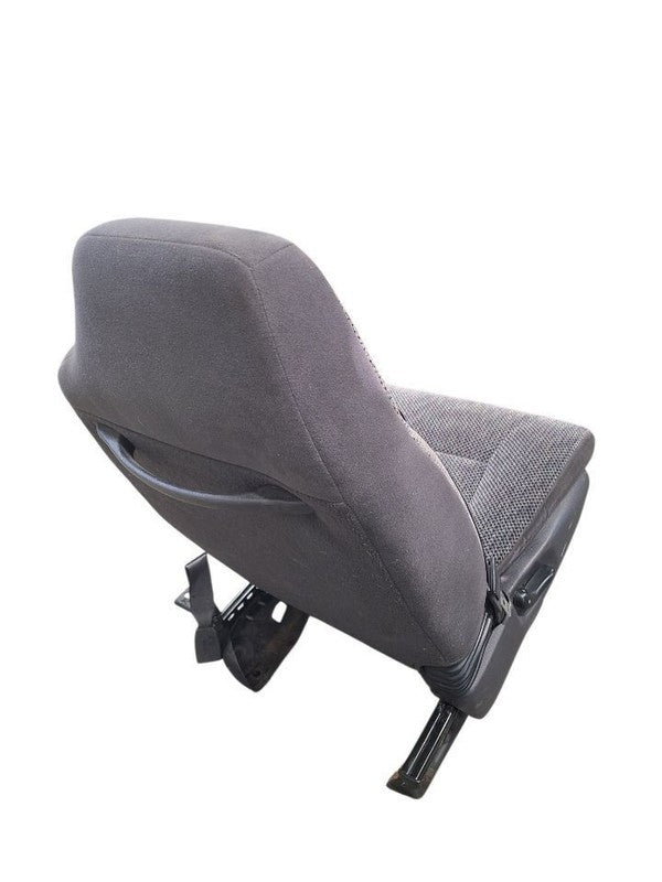 RAM2500   1999 Front Seat 680614