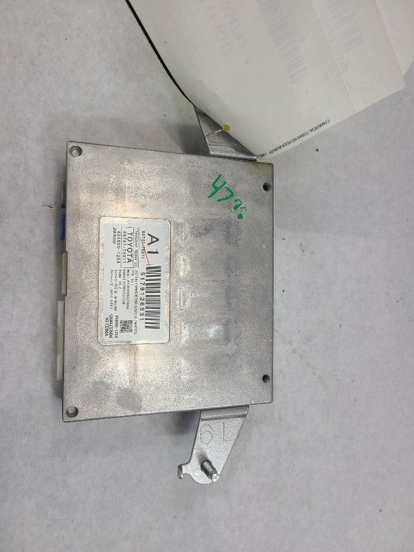 NX200T    2017 Chassis ECM 604564