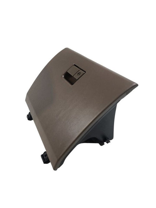 4 RUNNER  2000 Glove Box 653437