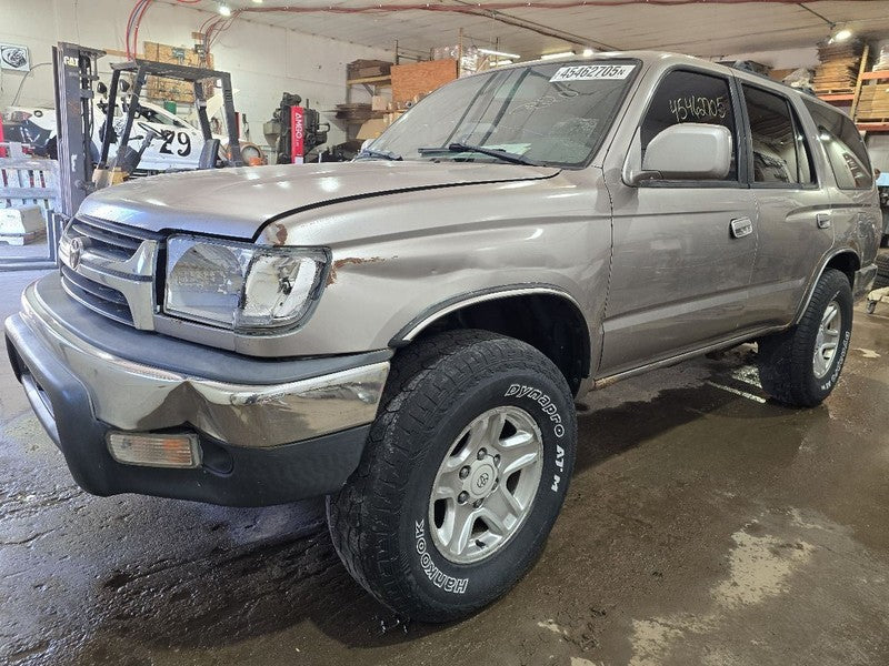 Seat Belt Front Bucket Passenger Buckle SR5 Fits 00-02 4 RUNNER 627834