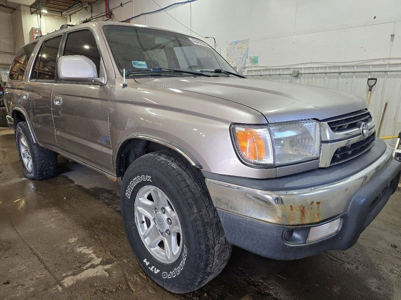 Seat Belt Front Bucket Passenger Buckle SR5 Fits 00-02 4 RUNNER 627834
