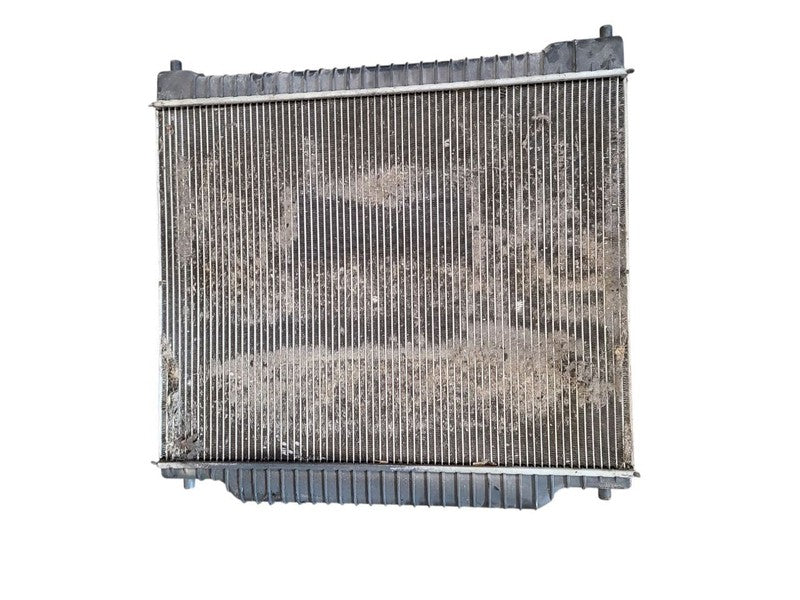 Radiator 8-280 Fits 00-14 FORD E150 VAN 621688