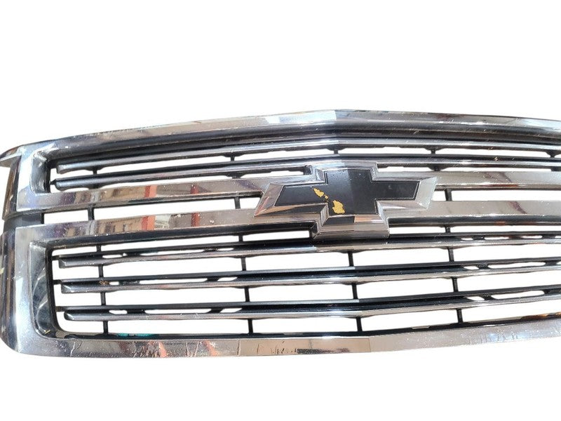 Grille Without Black Bowtie Premier Opt 1LZ Fits 15-20 SUBURBAN 1500 6