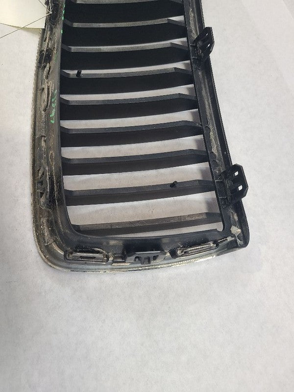 Driver Grille Canada Market Upper Bumper Fits 06-08 BMW 323i 602499
