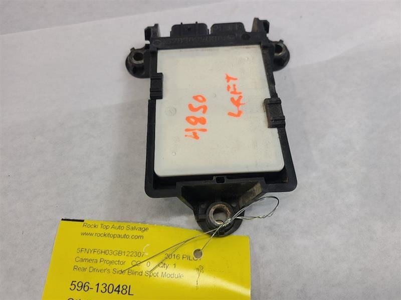 PILOT     2016 Camera/Projector 608433