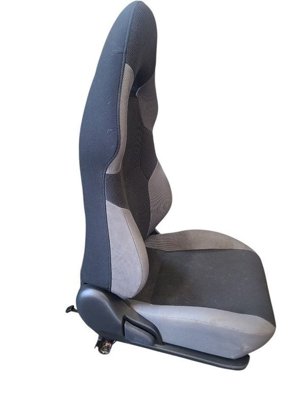 CELICA    2005 Front Seat 674903