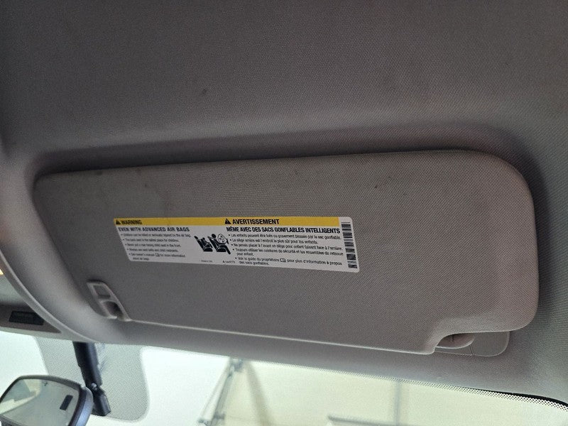Passenger Right Sun Visor Illuminated Fits 07-14 ESCALADE 640997