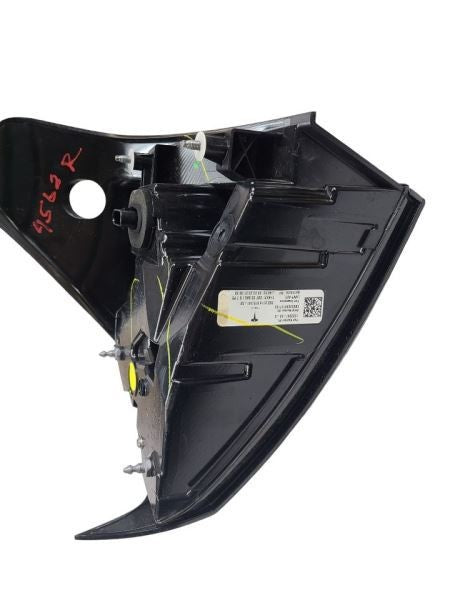 TESLA 3   2023 Quarter Mounted Passenger Side Tail Light 577749