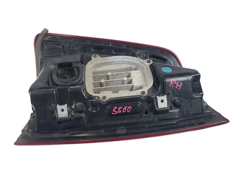 Passenger Tail Light LED Red Trim Fits 19 DODGE 2500 PICKUP 669500