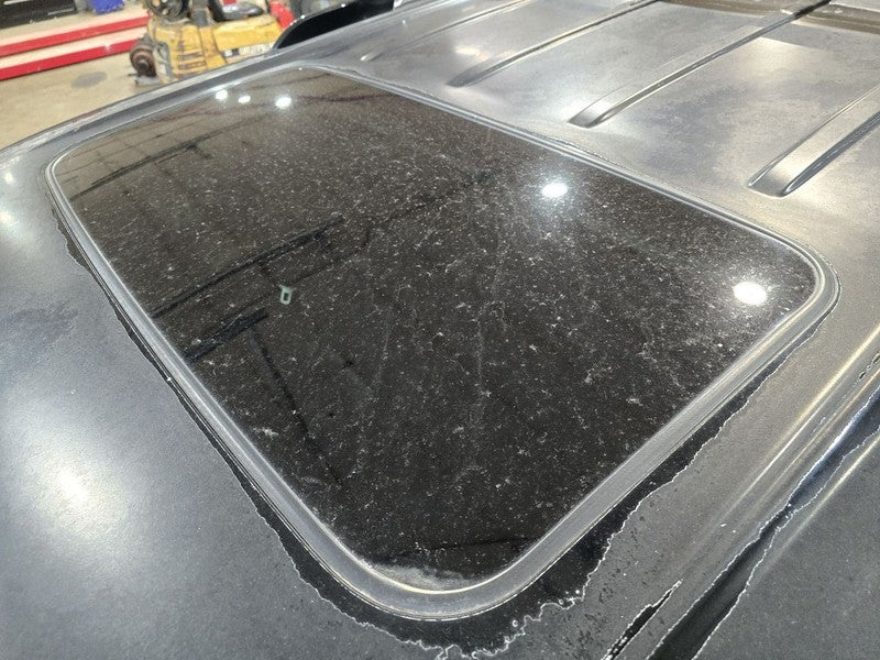 Roof Glass Fits 07-14 ESCALADE 623832