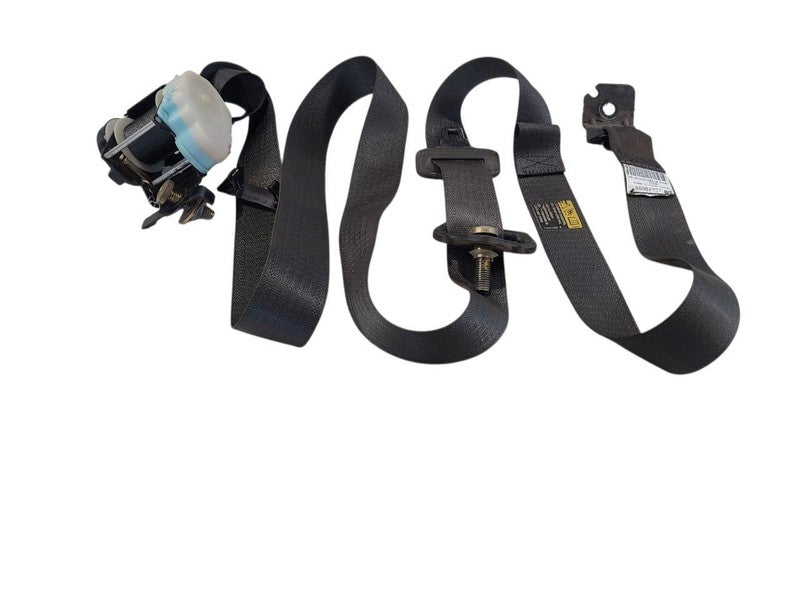 SILVRDO35 2006 Seat Belt Rear 671158