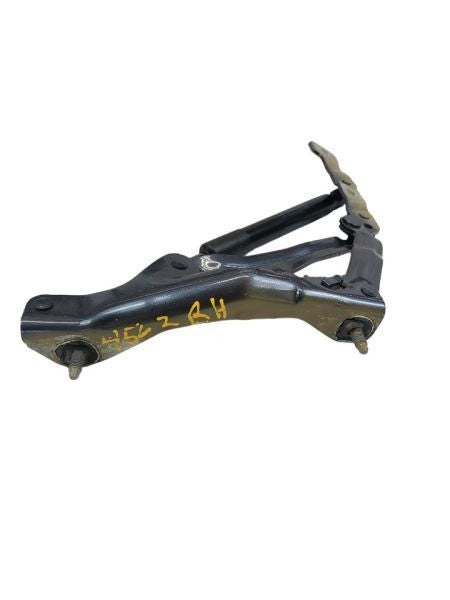 TESLA 3   2023 Trunk Lid Hinge 588906