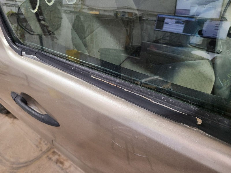 Passenger Front Door Electric Windows Fits 05-15 TACOMA 673742