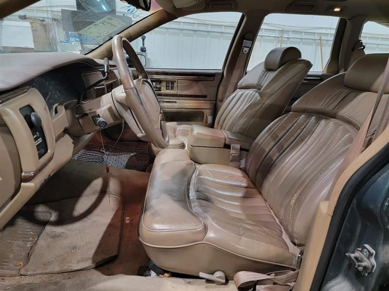 ROADMASTR 1994 Seat Belt Front 563738