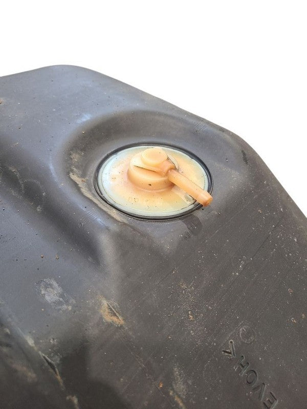 Fuel Tank 19 Gallon Fits 97-02 WRANGLER 672905