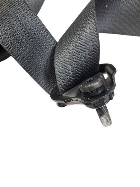 SRX       2015 Seat Belt Rear 592359