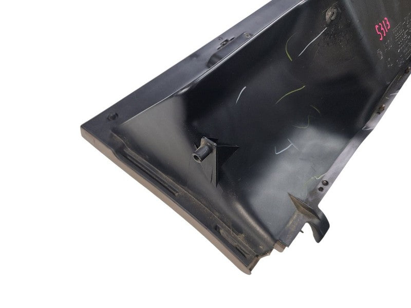 T100      1998 Glove Box 652977