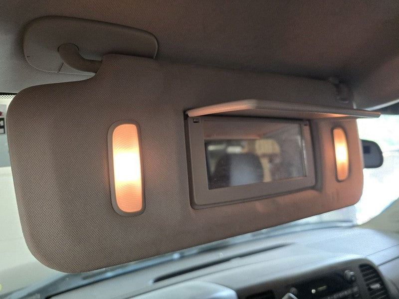 Driver Left Sun Visor Illuminated Fits 07-14 ESCALADE 640998